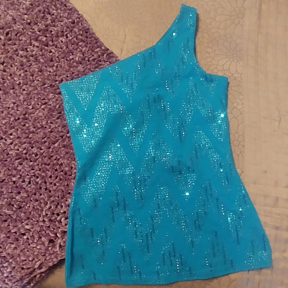 One Shoulder Tank Top